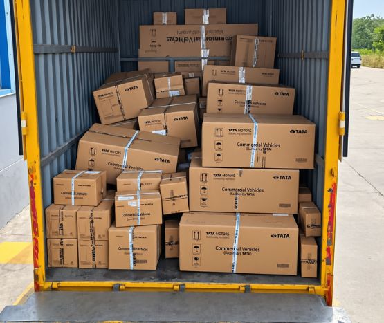 Om Max Packers and Movers loading and unloading shifting services
